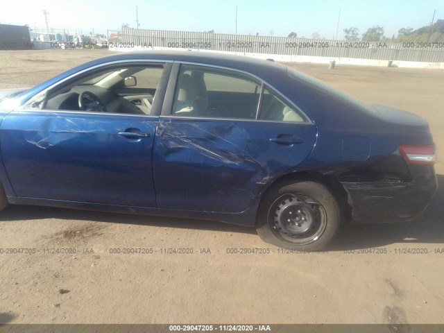 Photo 5 VIN: 4T1BF3EK4BU683511 - TOYOTA CAMRY 