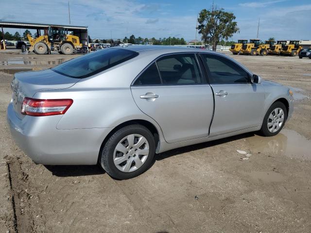 Photo 2 VIN: 4T1BF3EK4BU701067 - TOYOTA CAMRY BASE 