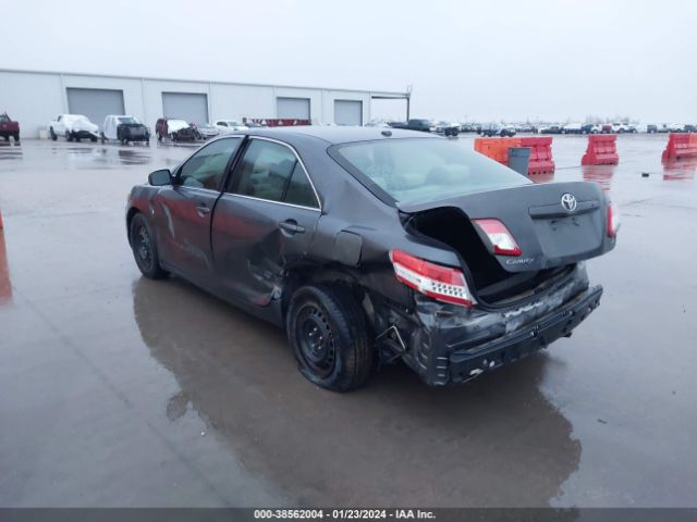 Photo 2 VIN: 4T1BF3EK4BU717026 - TOYOTA CAMRY 