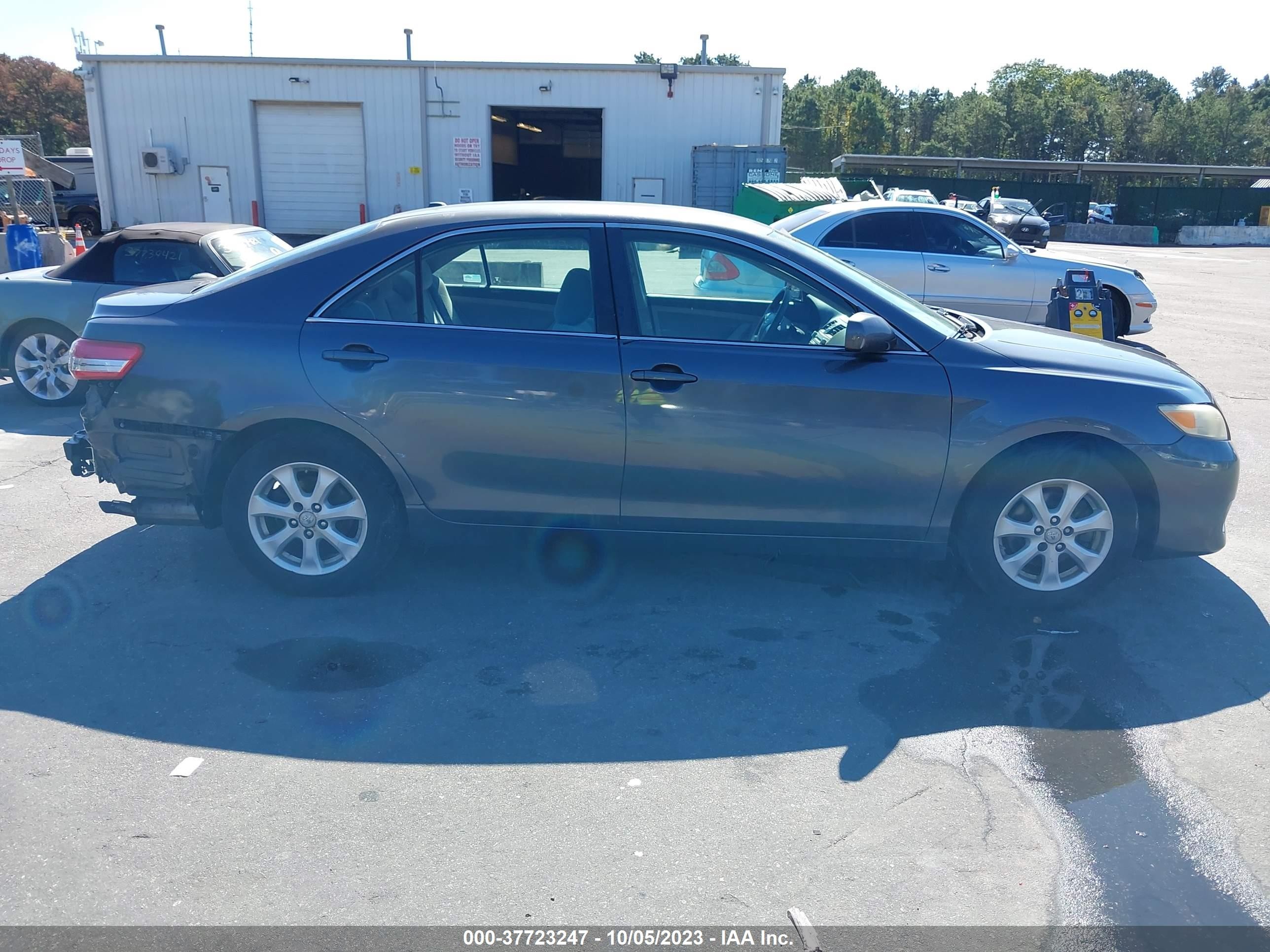 Photo 12 VIN: 4T1BF3EK4BU722131 - TOYOTA CAMRY 