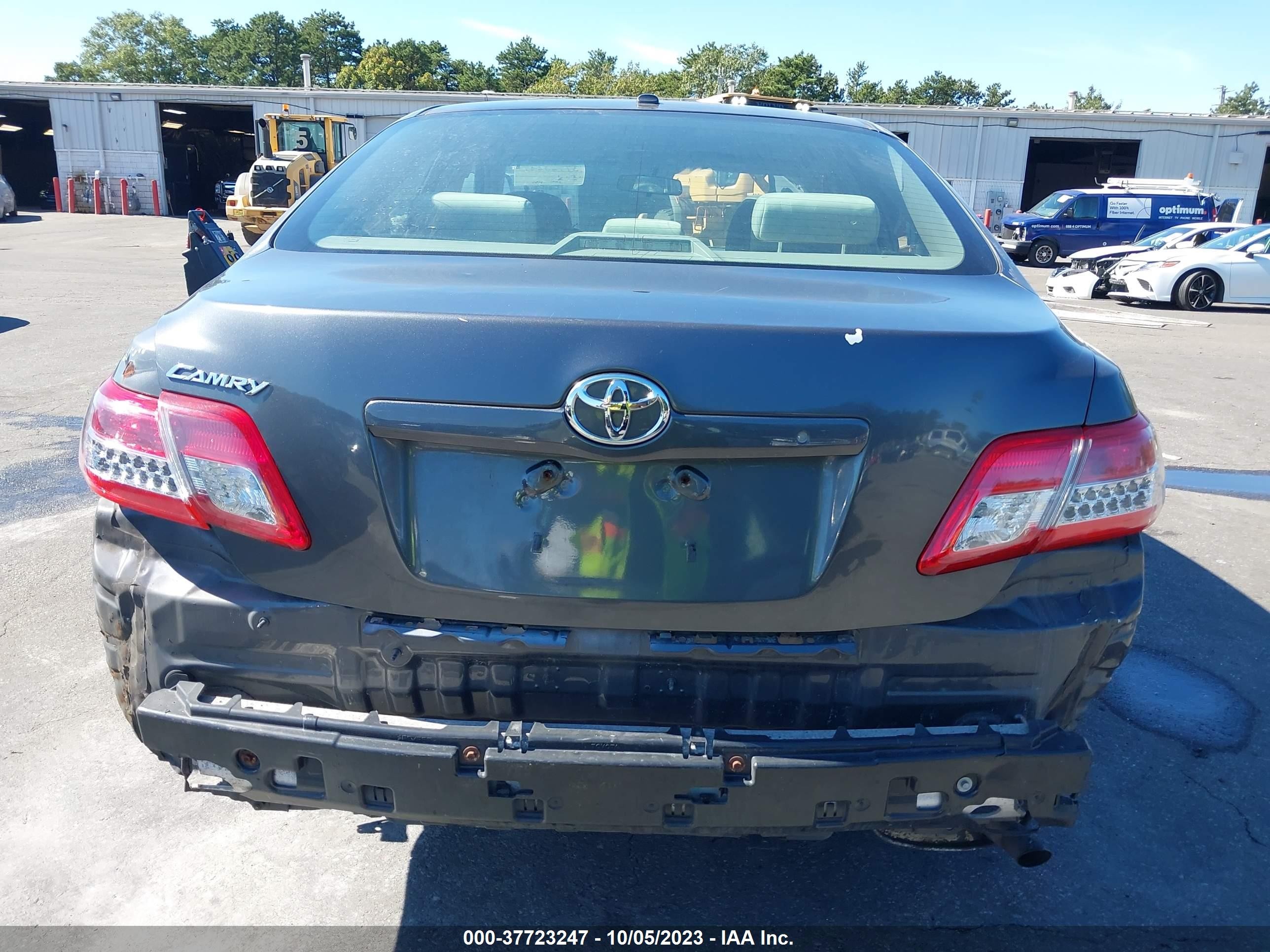 Photo 5 VIN: 4T1BF3EK4BU722131 - TOYOTA CAMRY 