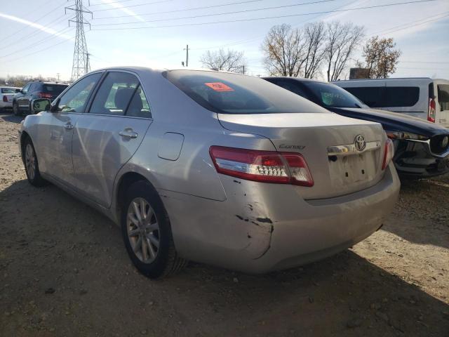 Photo 2 VIN: 4T1BF3EK4BU770759 - TOYOTA CAMRY XLE 