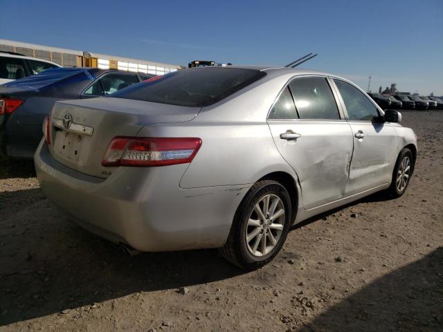 Photo 3 VIN: 4T1BF3EK4BU770759 - TOYOTA CAMRY XLE 