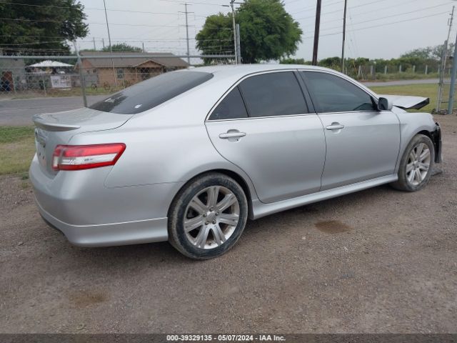 Photo 3 VIN: 4T1BF3EK5AU024836 - TOYOTA CAMRY 