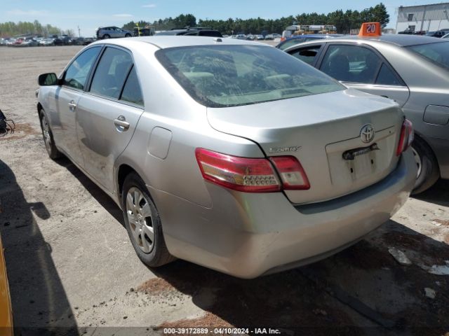 Photo 2 VIN: 4T1BF3EK5AU033200 - TOYOTA CAMRY 