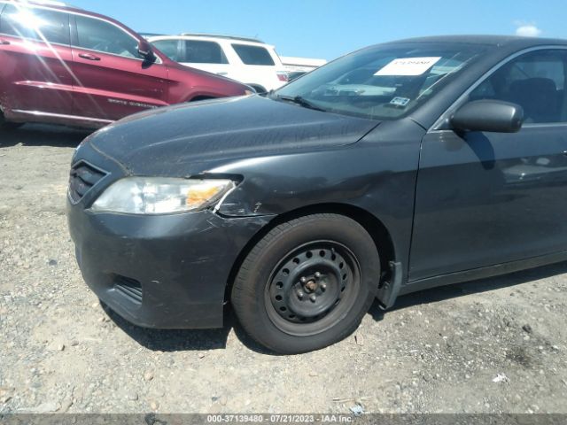 Photo 5 VIN: 4T1BF3EK5AU043628 - TOYOTA CAMRY 