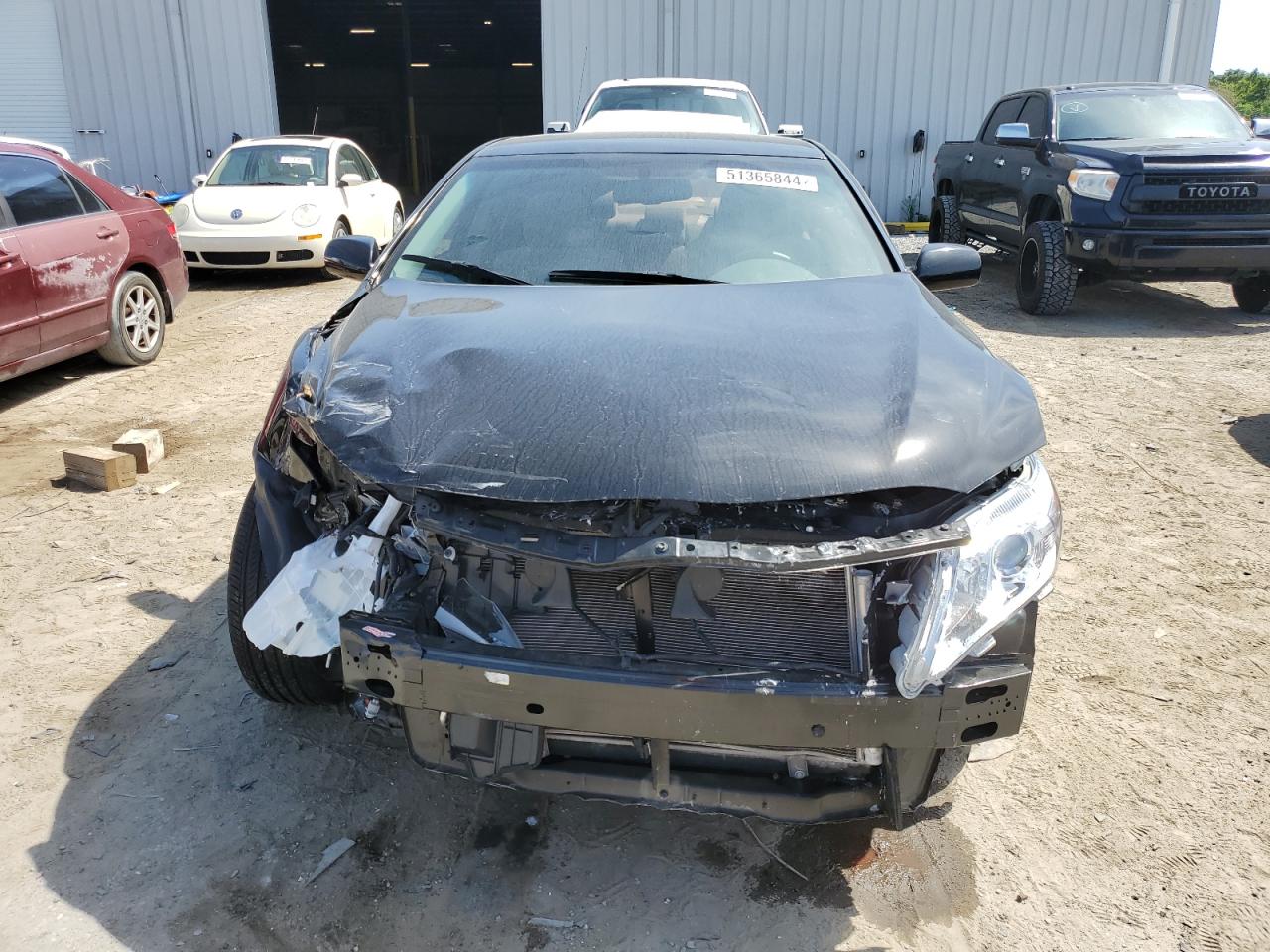 Photo 4 VIN: 4T1BF3EK5AU047419 - TOYOTA CAMRY 