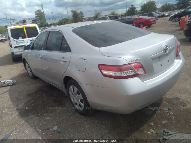 Photo 2 VIN: 4T1BF3EK5AU072594 - TOYOTA CAMRY 