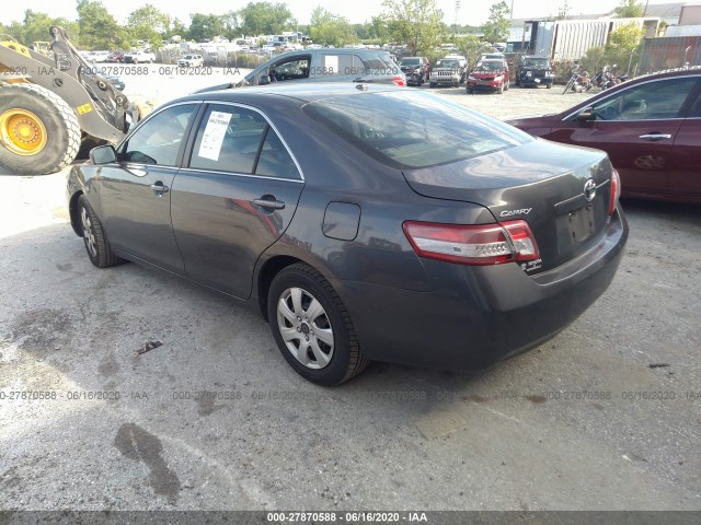 Photo 2 VIN: 4T1BF3EK5AU073163 - TOYOTA CAMRY 