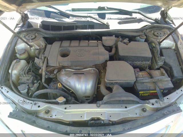 Photo 9 VIN: 4T1BF3EK5AU099858 - TOYOTA CAMRY 