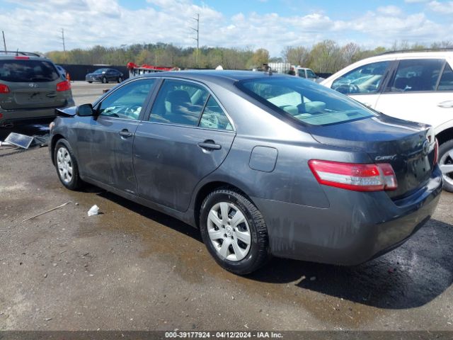 Photo 2 VIN: 4T1BF3EK5AU101334 - TOYOTA CAMRY 