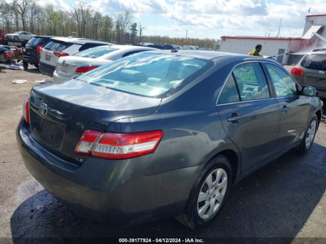 Photo 3 VIN: 4T1BF3EK5AU101334 - TOYOTA CAMRY 