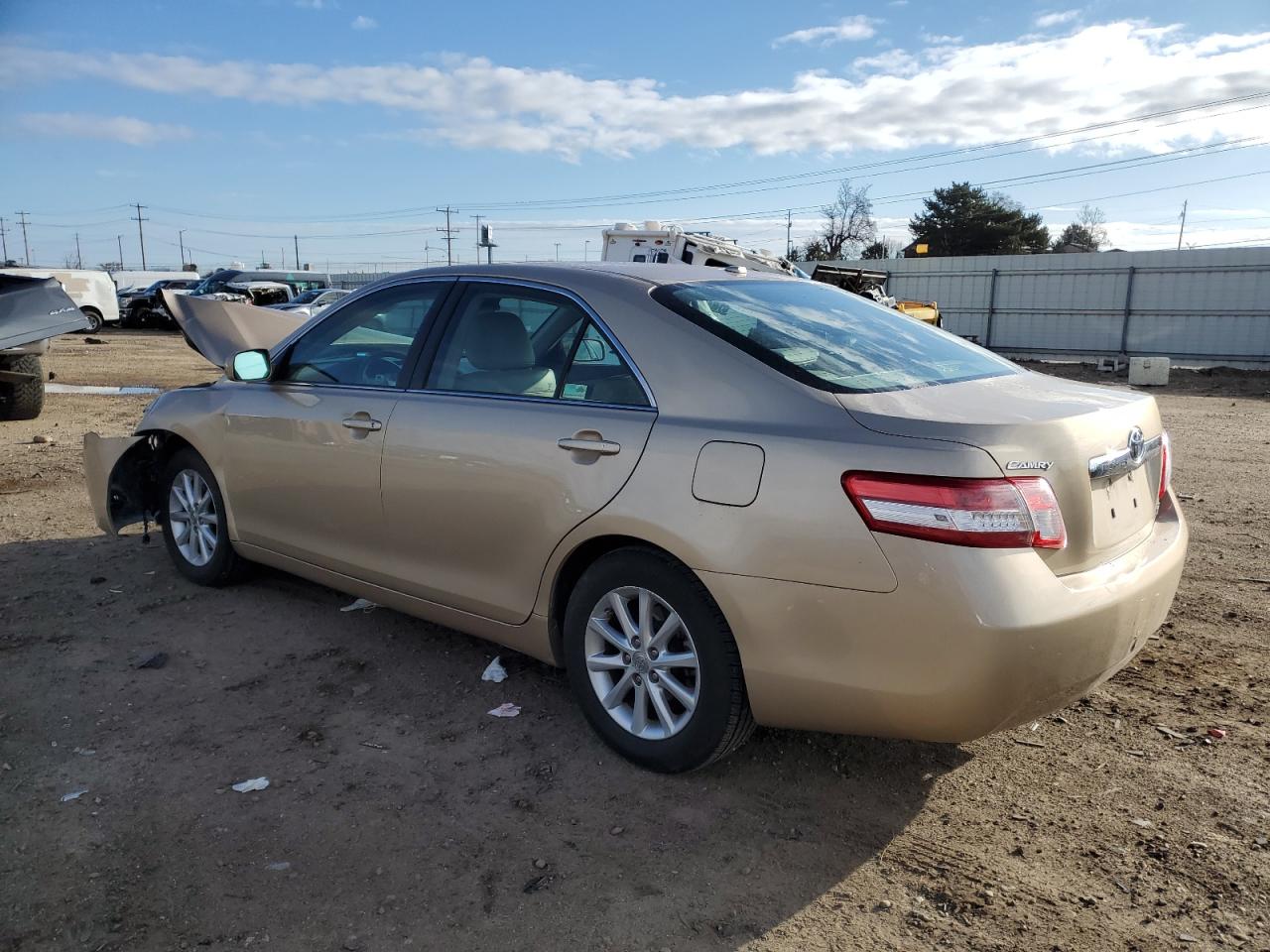 Photo 1 VIN: 4T1BF3EK5AU509025 - TOYOTA CAMRY 