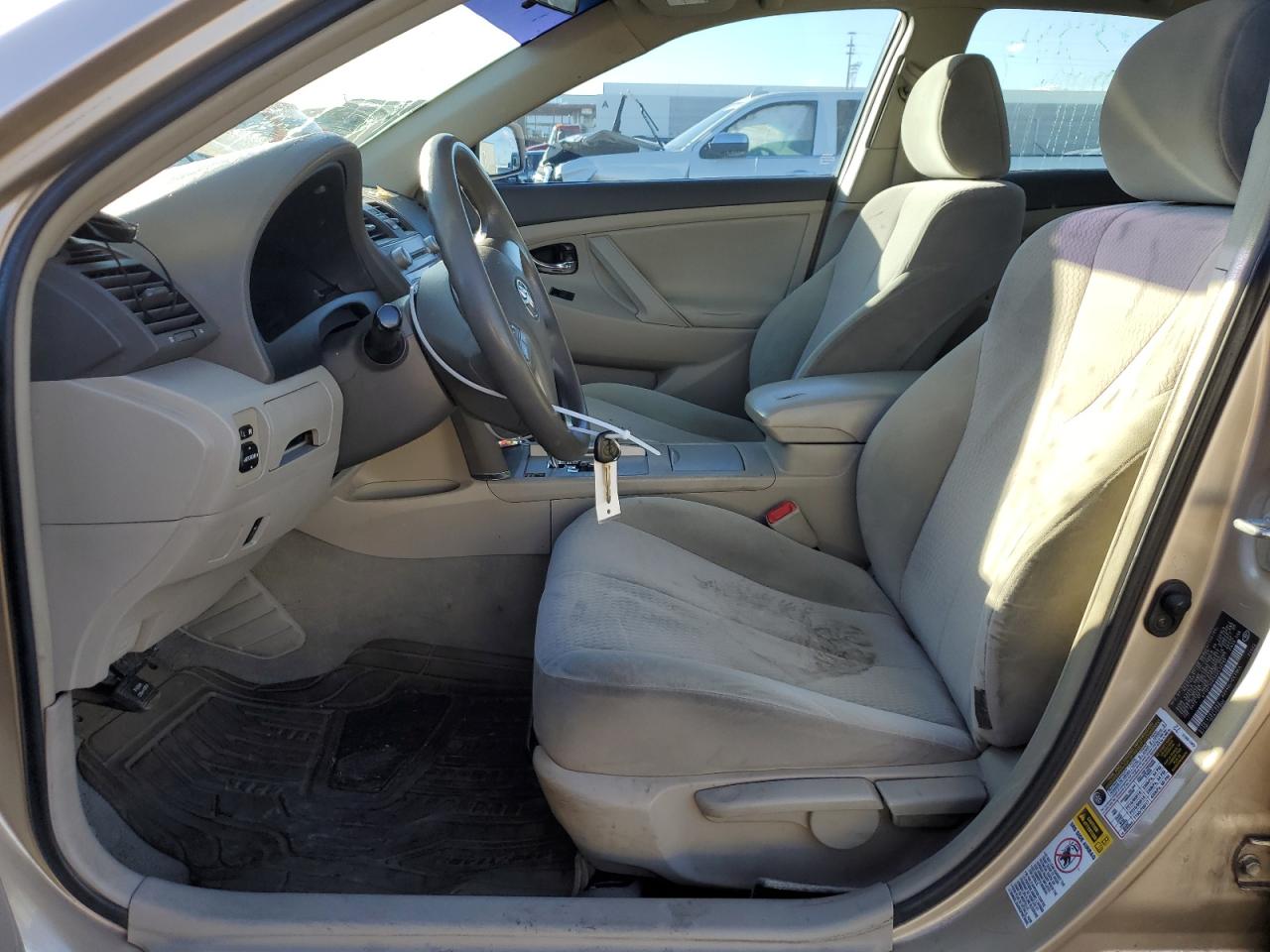 Photo 6 VIN: 4T1BF3EK5AU512765 - TOYOTA CAMRY 