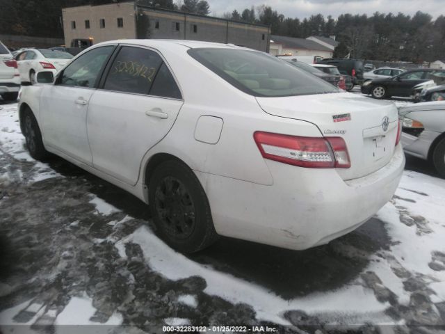 Photo 2 VIN: 4T1BF3EK5AU513589 - TOYOTA CAMRY 