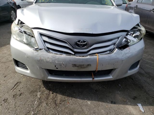 Photo 8 VIN: 4T1BF3EK5AU530893 - TOYOTA CAMRY BASE 