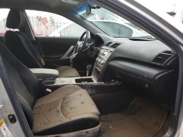 Photo 4 VIN: 4T1BF3EK5AU555552 - TOYOTA CAMRY BASE 