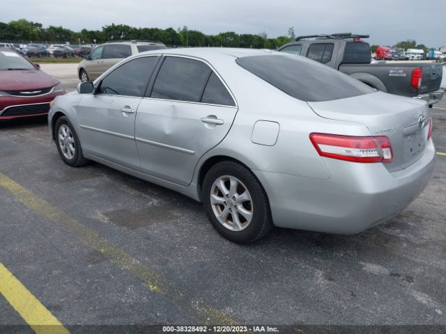 Photo 2 VIN: 4T1BF3EK5BU127756 - TOYOTA CAMRY 