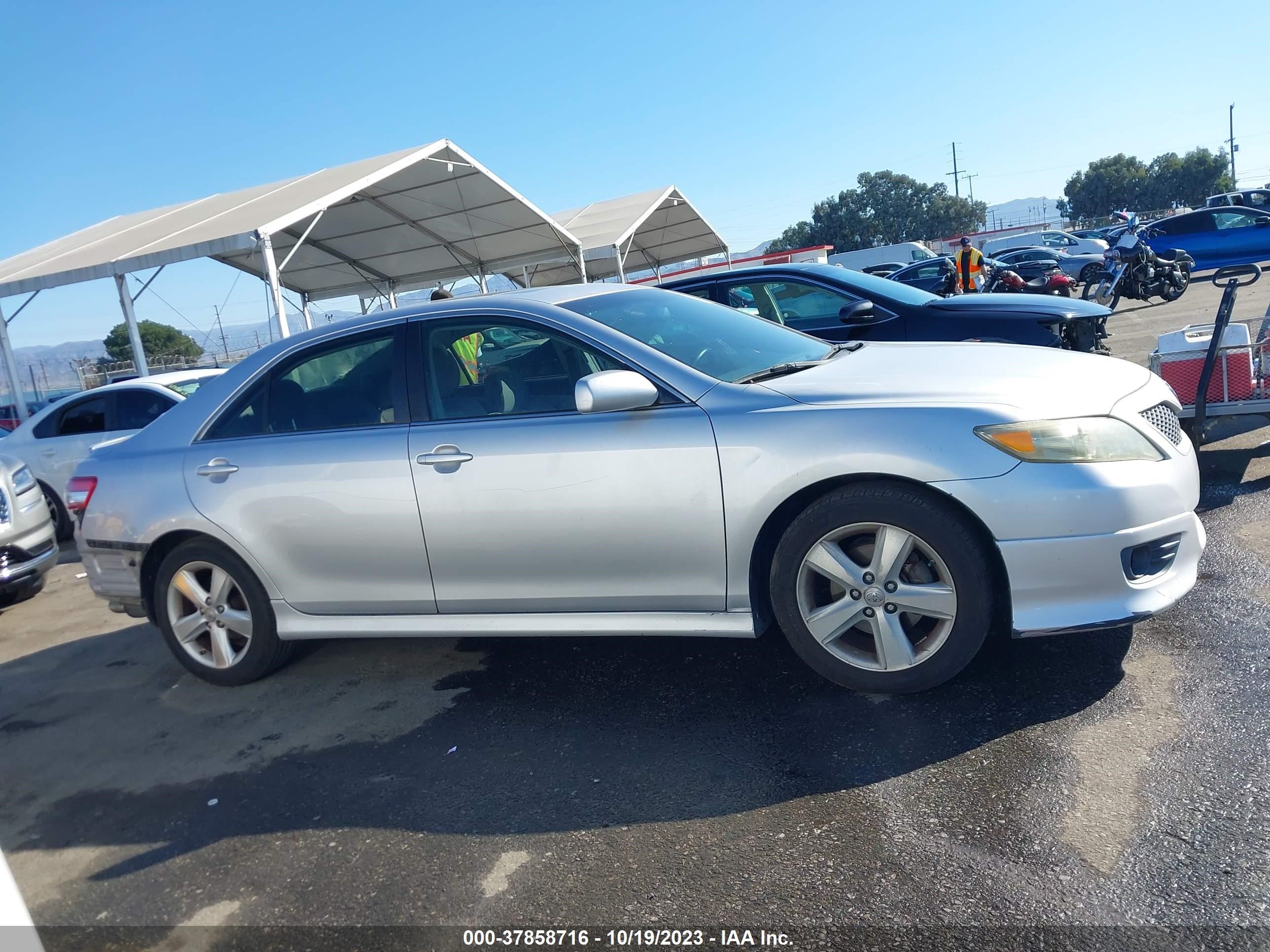 Photo 13 VIN: 4T1BF3EK5BU155931 - TOYOTA CAMRY 