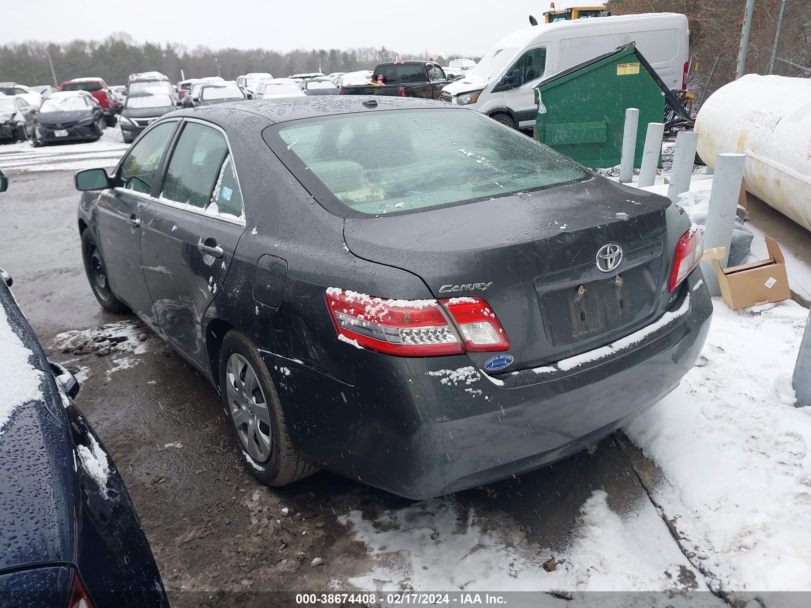 Photo 2 VIN: 4T1BF3EK5BU199802 - TOYOTA CAMRY 