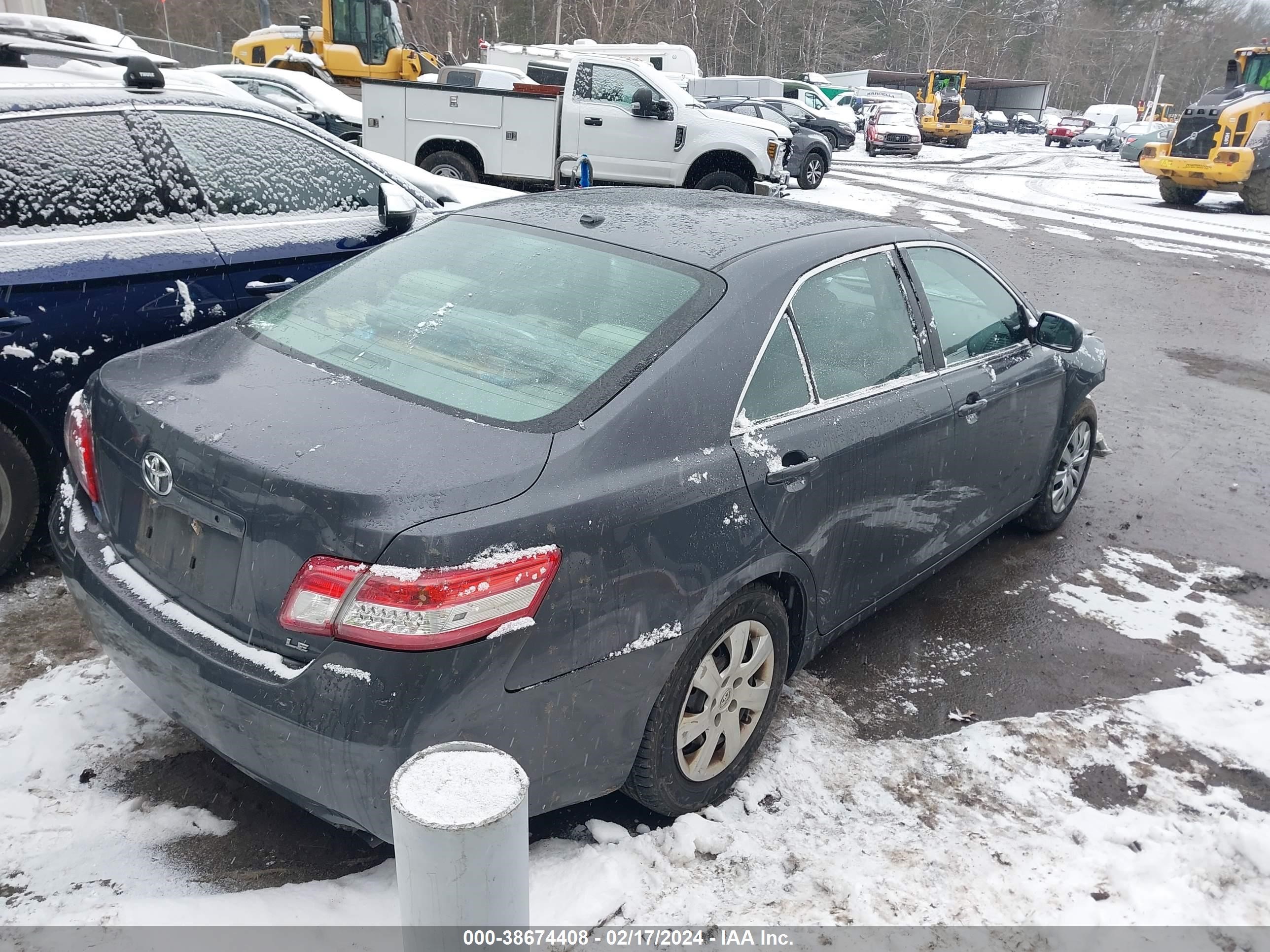 Photo 3 VIN: 4T1BF3EK5BU199802 - TOYOTA CAMRY 