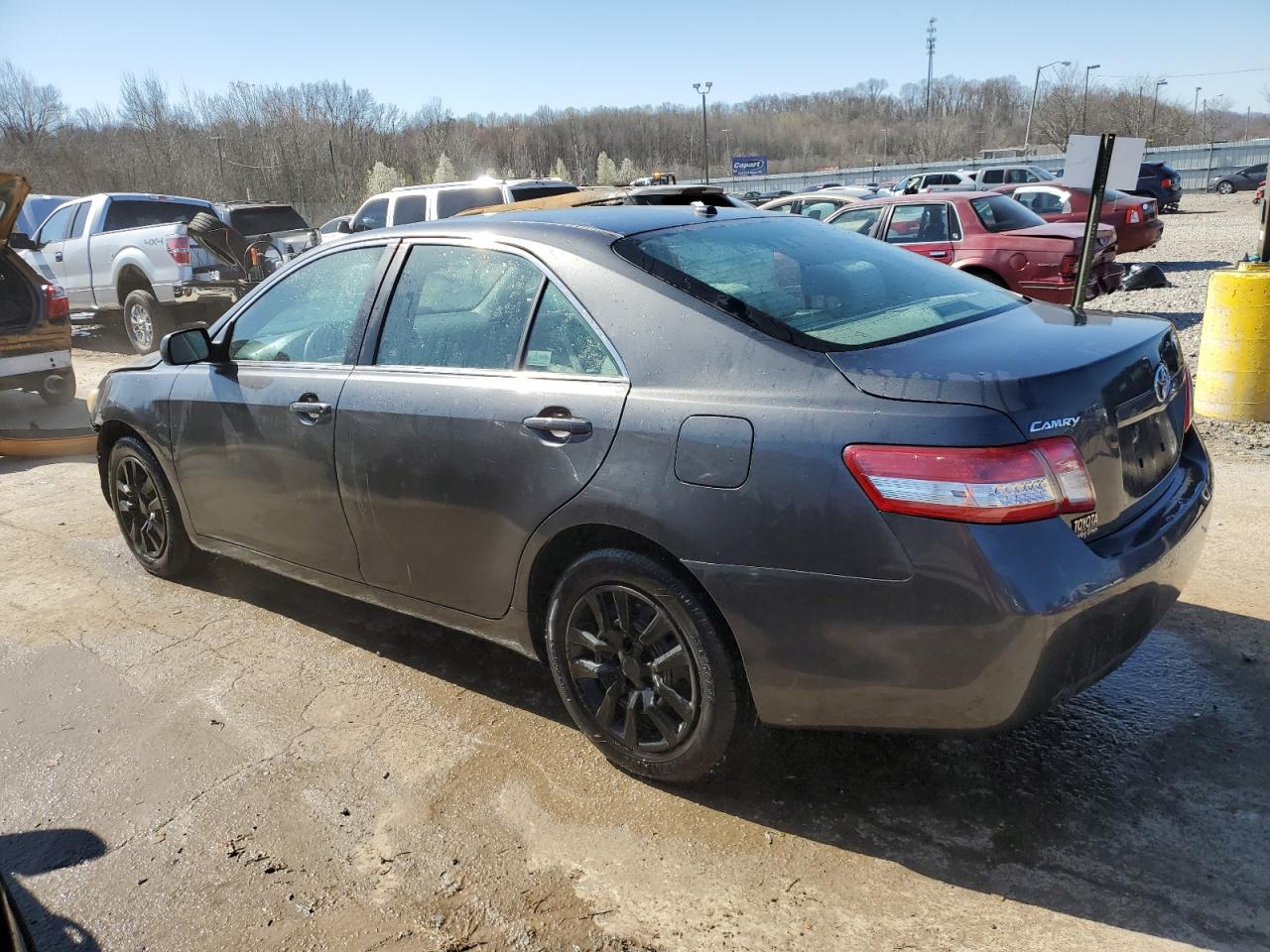 Photo 1 VIN: 4T1BF3EK5BU214511 - TOYOTA CAMRY 