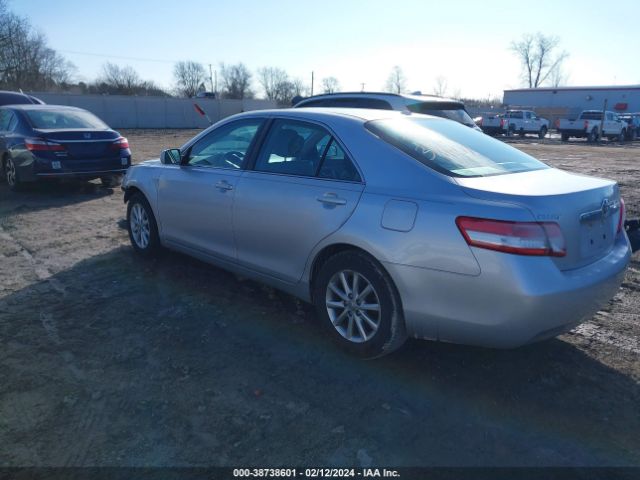 Photo 2 VIN: 4T1BF3EK5BU225296 - TOYOTA CAMRY 