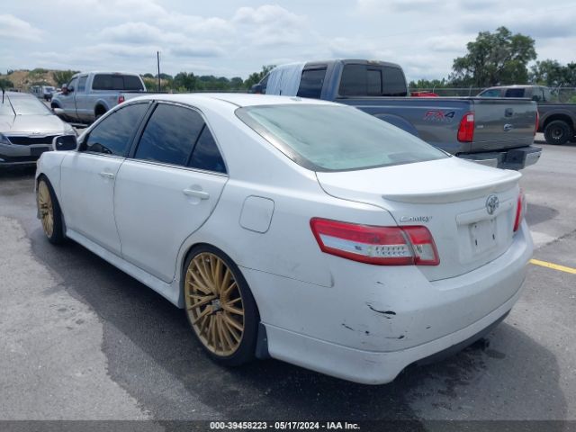 Photo 2 VIN: 4T1BF3EK5BU588245 - TOYOTA CAMRY 