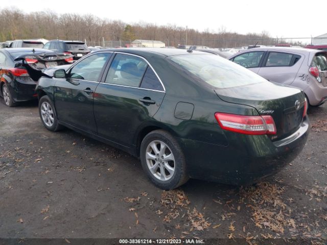 Photo 2 VIN: 4T1BF3EK5BU603603 - TOYOTA CAMRY 