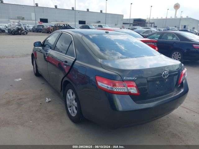 Photo 2 VIN: 4T1BF3EK5BU633233 - TOYOTA CAMRY 