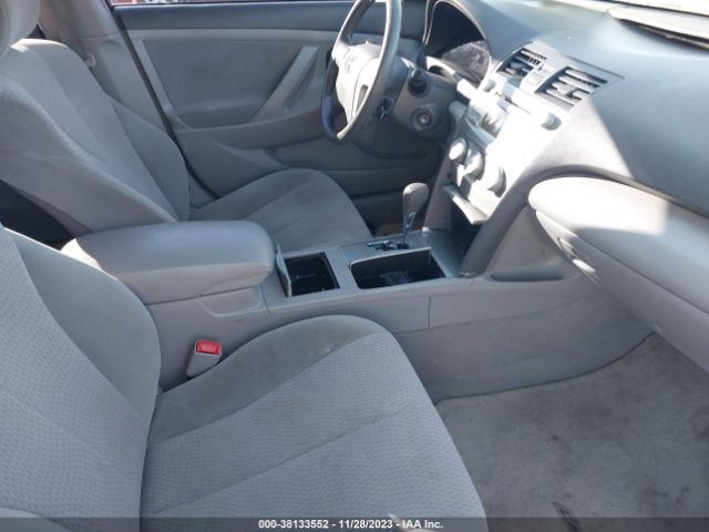 Photo 4 VIN: 4T1BF3EK5BU648394 - TOYOTA CAMRY 