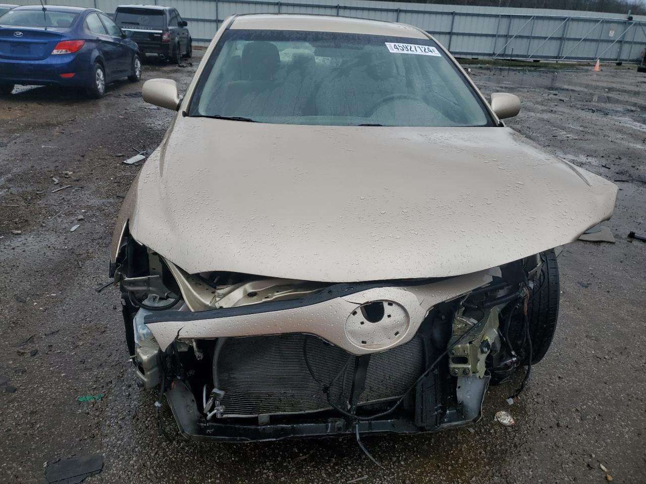 Photo 4 VIN: 4T1BF3EK5BU669858 - TOYOTA CAMRY 