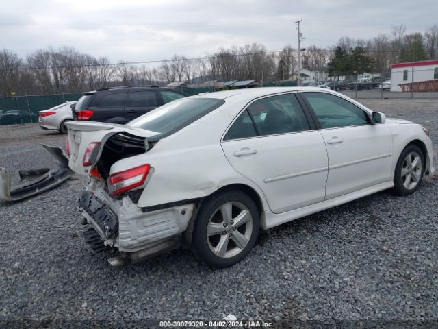 Photo 3 VIN: 4T1BF3EK5BU673389 - TOYOTA CAMRY 