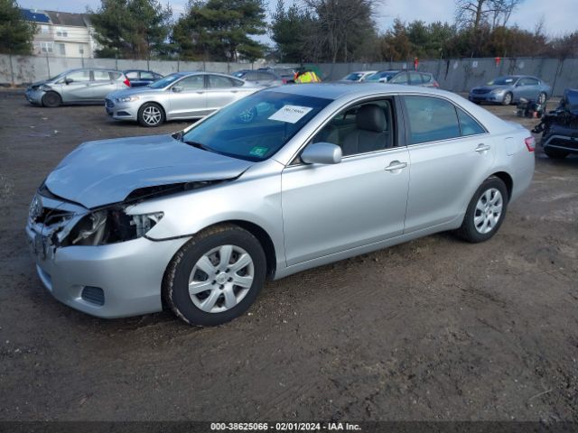 Photo 1 VIN: 4T1BF3EK5BU673697 - TOYOTA CAMRY 