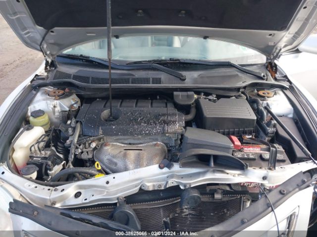 Photo 9 VIN: 4T1BF3EK5BU673697 - TOYOTA CAMRY 