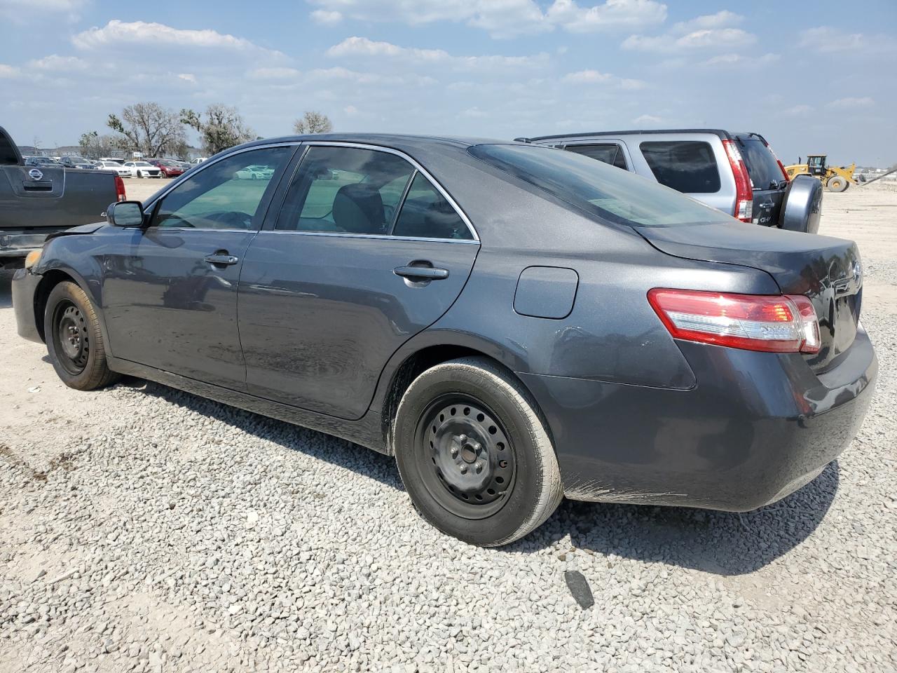 Photo 1 VIN: 4T1BF3EK5BU674591 - TOYOTA CAMRY 