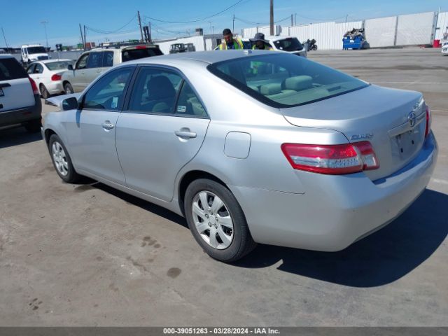 Photo 2 VIN: 4T1BF3EK5BU686479 - TOYOTA CAMRY 