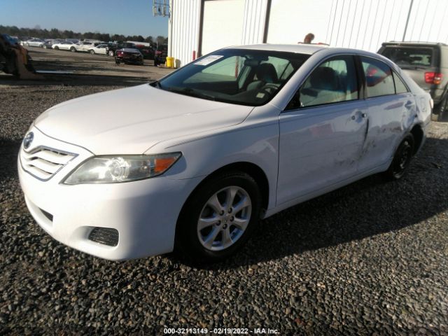 Photo 1 VIN: 4T1BF3EK5BU687079 - TOYOTA CAMRY 