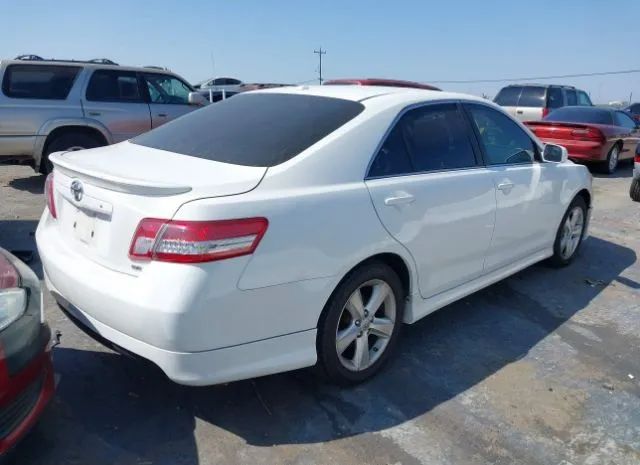 Photo 3 VIN: 4T1BF3EK5BU703099 - TOYOTA CAMRY 