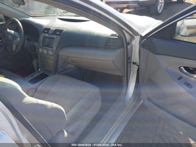 Photo 4 VIN: 4T1BF3EK5BU707363 - TOYOTA CAMRY 