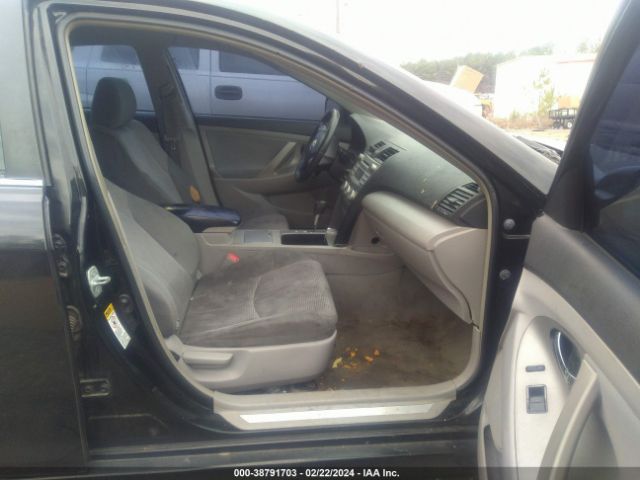 Photo 4 VIN: 4T1BF3EK5BU708710 - TOYOTA CAMRY 