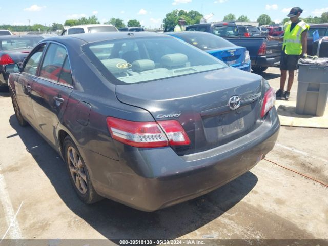 Photo 2 VIN: 4T1BF3EK5BU712997 - TOYOTA CAMRY 