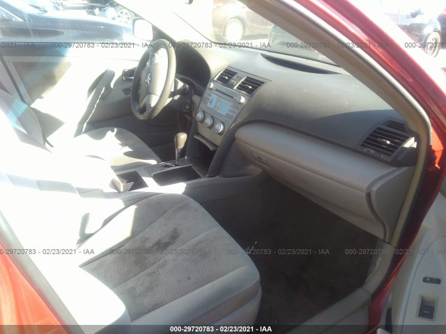 Photo 4 VIN: 4T1BF3EK5BU717035 - TOYOTA CAMRY 