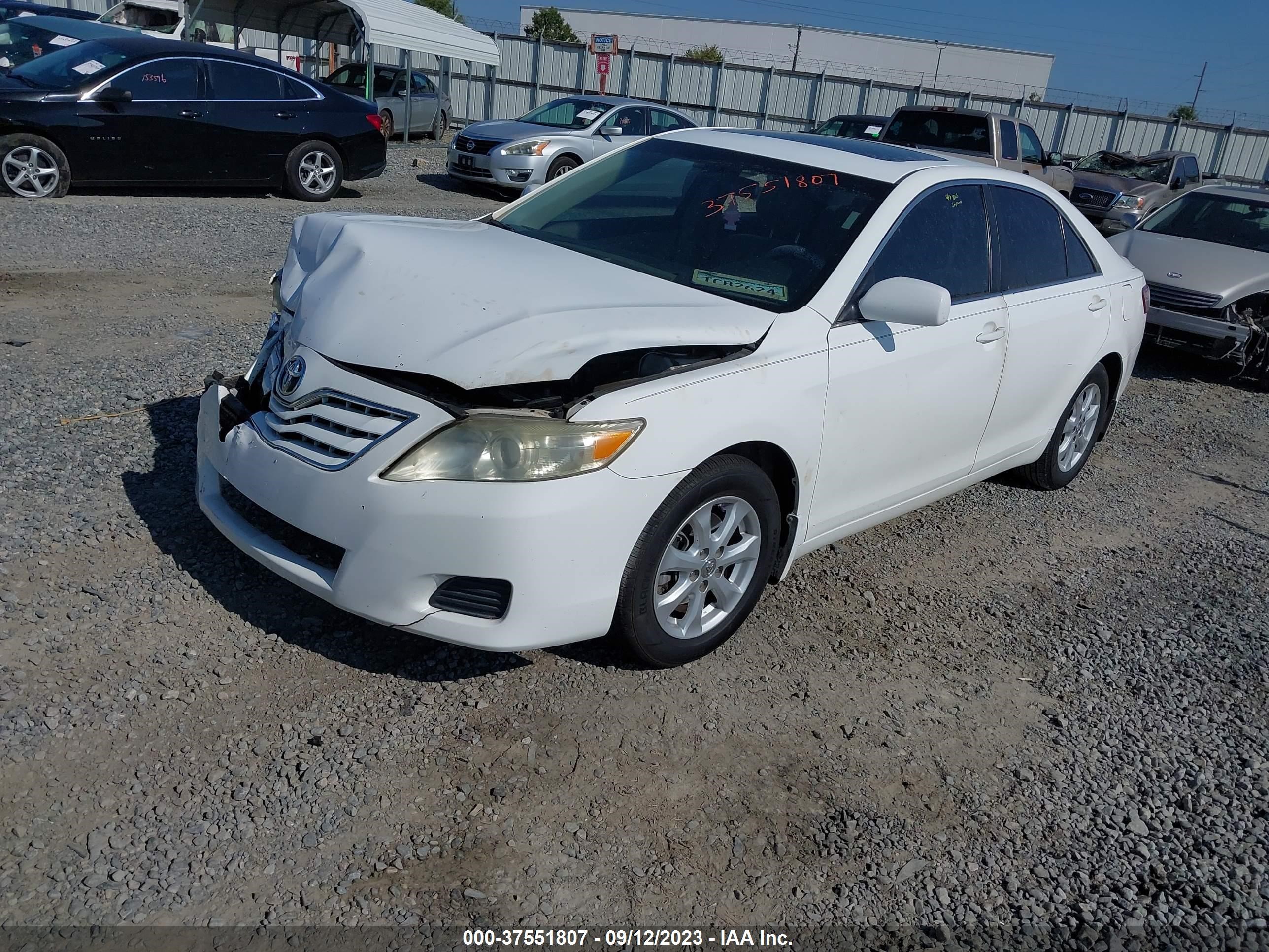 Photo 1 VIN: 4T1BF3EK5BU719576 - TOYOTA CAMRY 