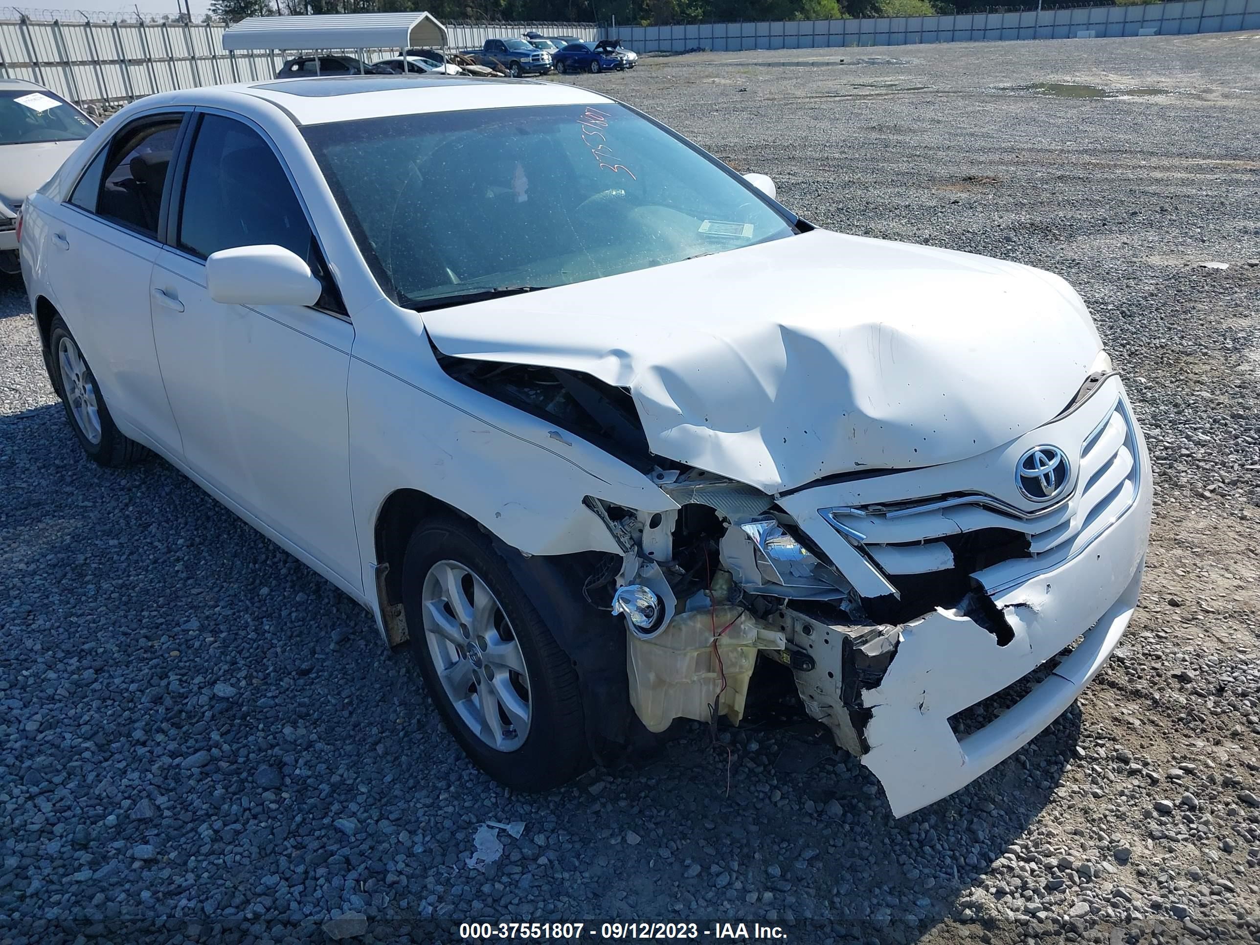 Photo 5 VIN: 4T1BF3EK5BU719576 - TOYOTA CAMRY 