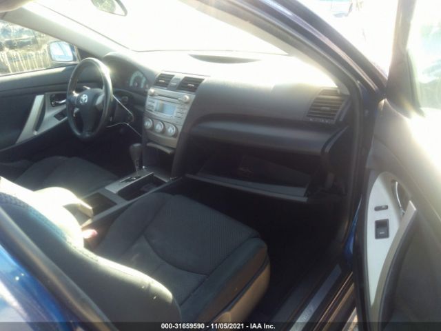 Photo 4 VIN: 4T1BF3EK5BU747670 - TOYOTA CAMRY 