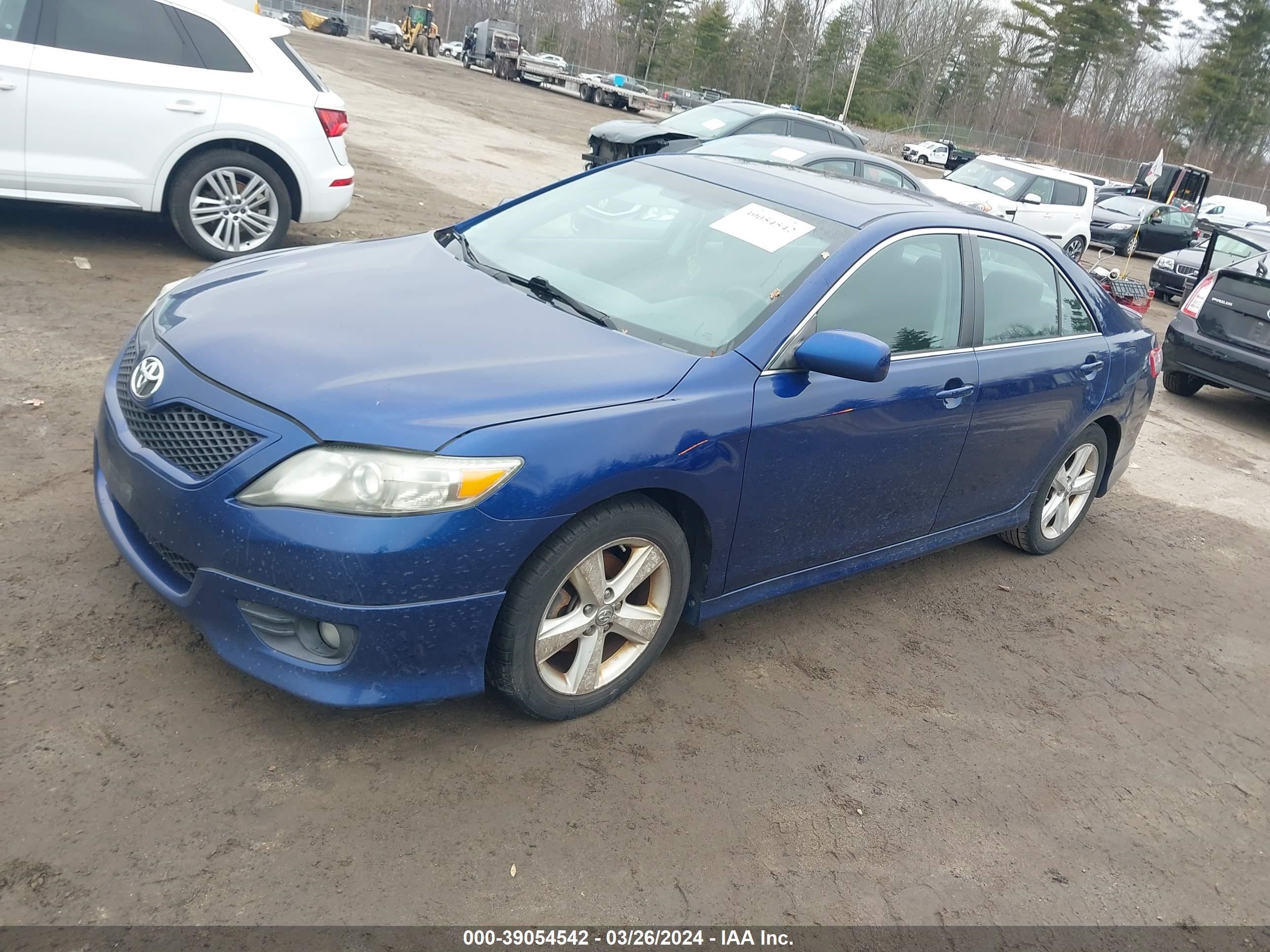 Photo 1 VIN: 4T1BF3EK5BU749645 - TOYOTA CAMRY 