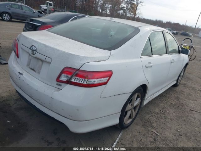 Photo 3 VIN: 4T1BF3EK5BU773864 - TOYOTA CAMRY 