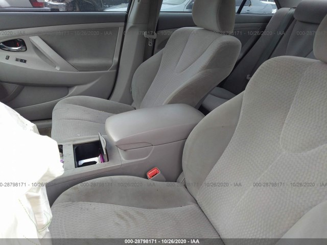 Photo 4 VIN: 4T1BF3EK6AU034839 - TOYOTA CAMRY 