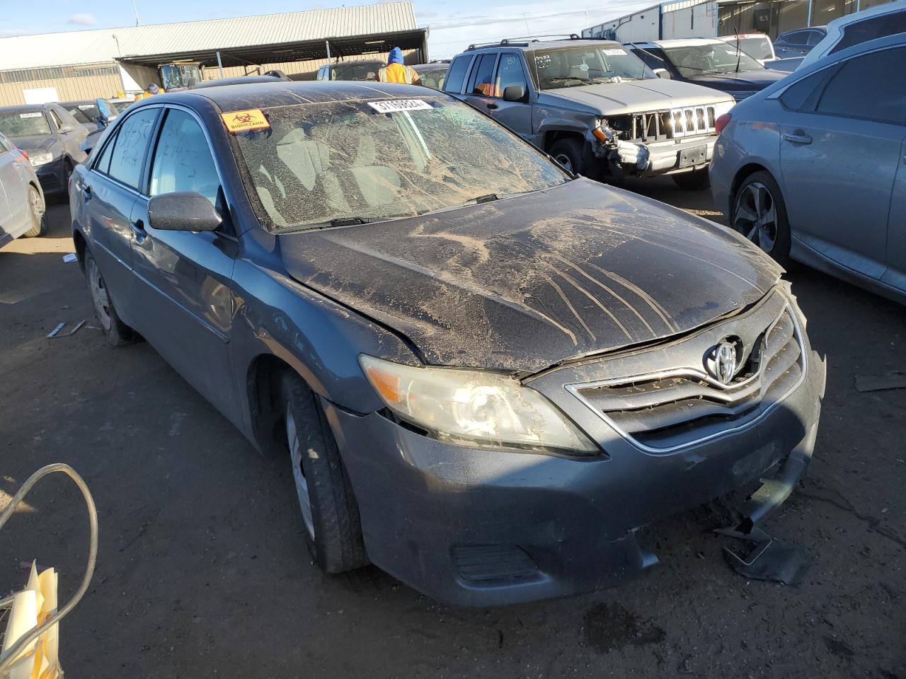 Photo 3 VIN: 4T1BF3EK6AU048997 - TOYOTA CAMRY 